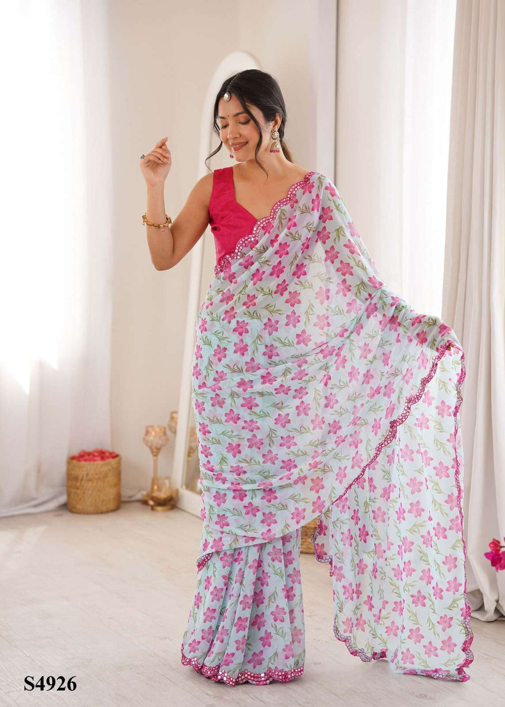 MAHOTSAV EESHA Georgette Printed Sarees