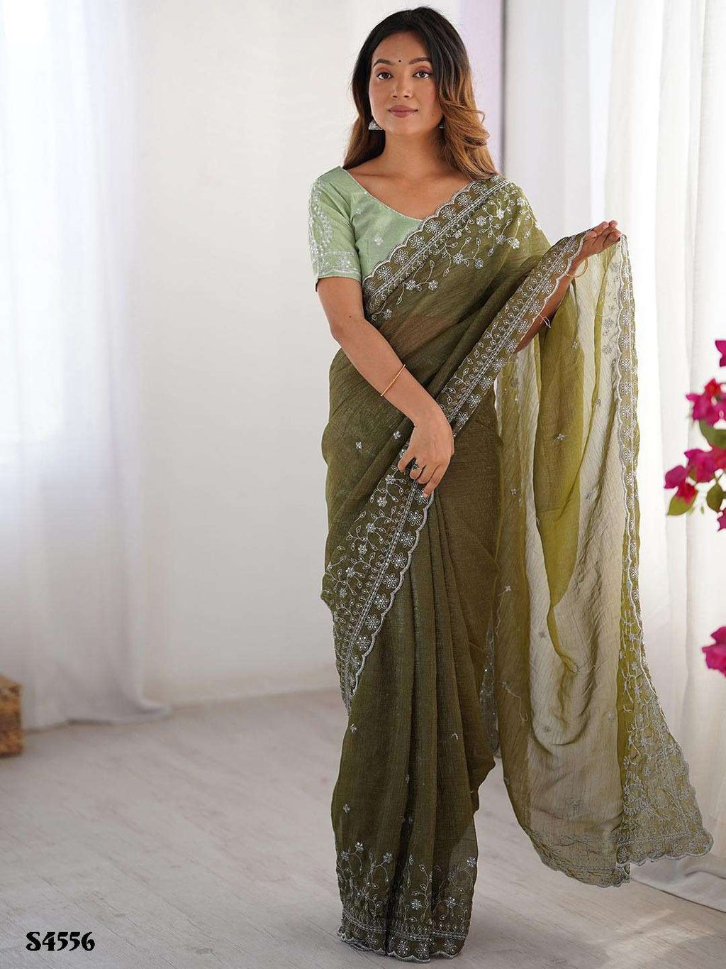 Mahotsav Manira