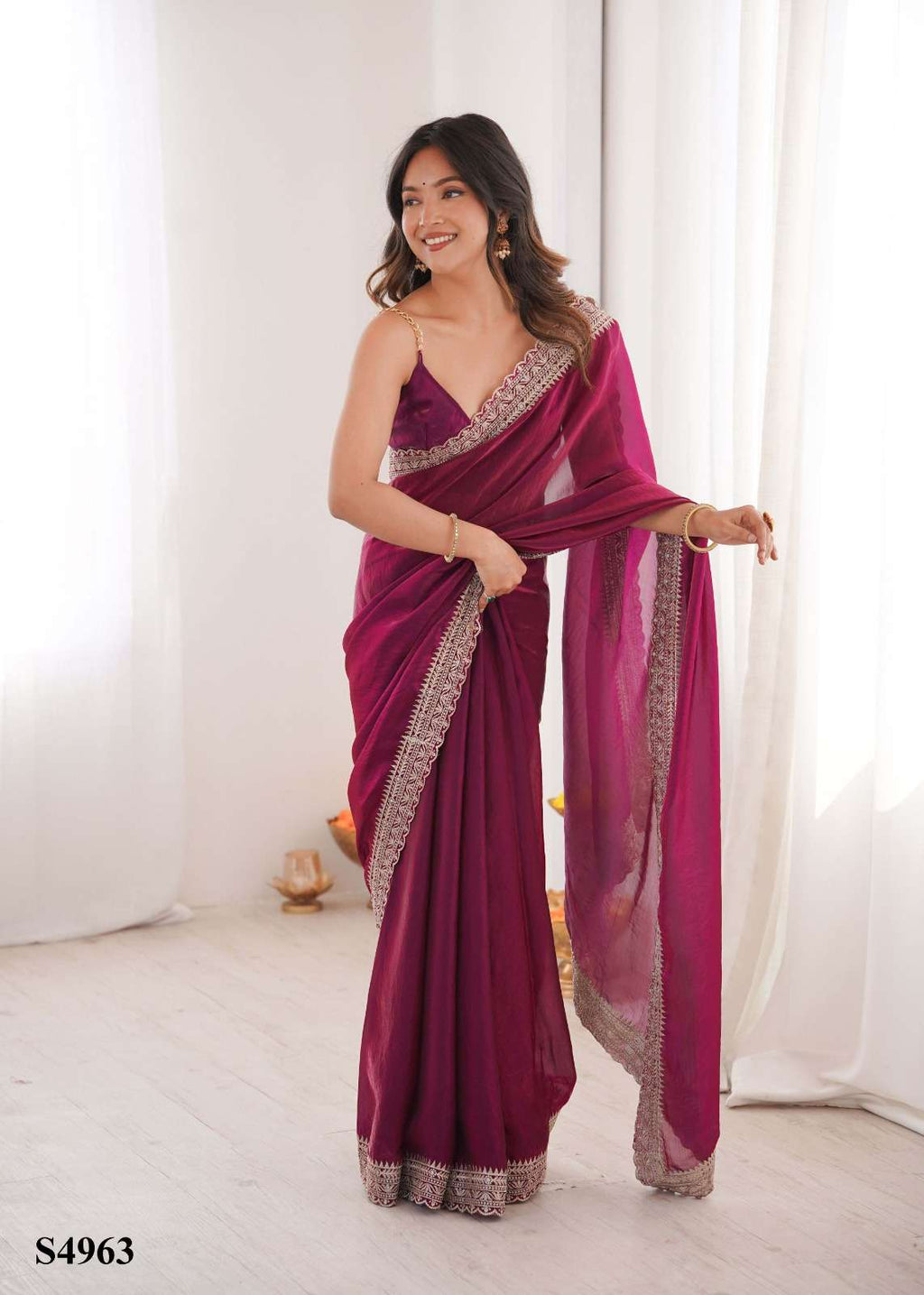 MAHOTSAV TINA Fandy Satin Premium Saree