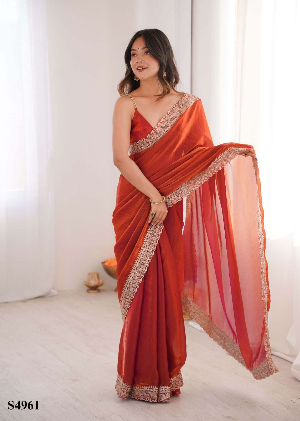 MAHOTSAV TINA Fandy Satin Premium Saree